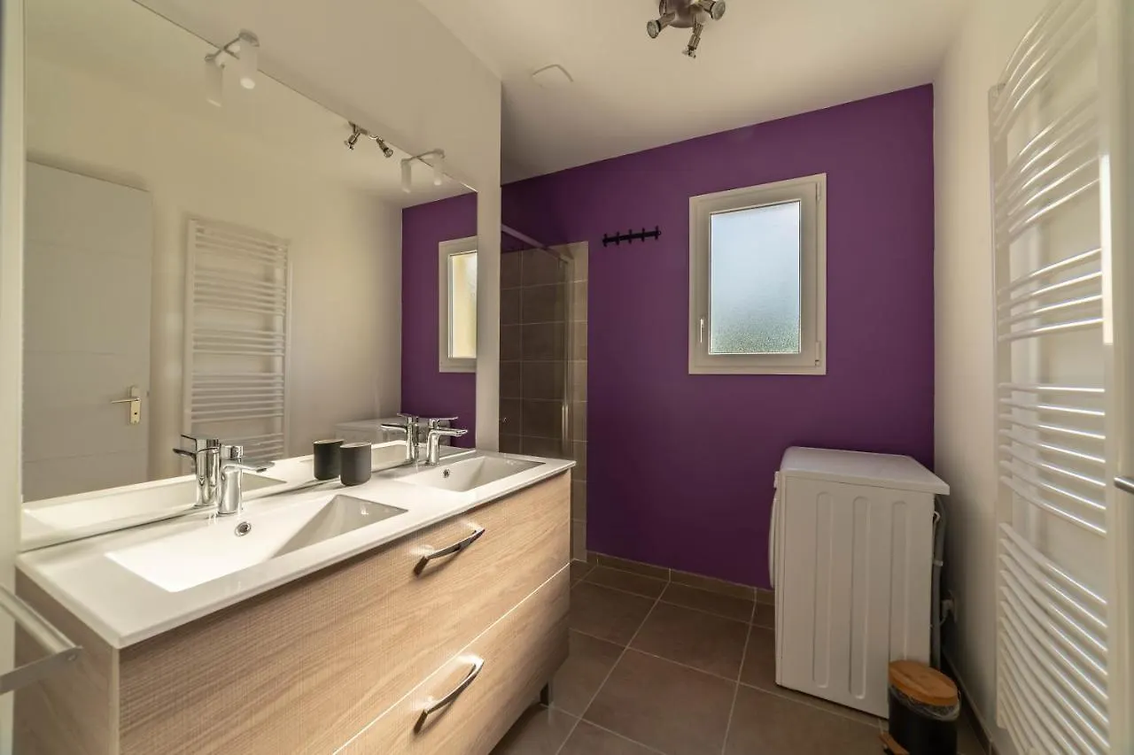 Holiday home Gite Les Bouches Rouges Avec Piscine Privee Villa Vesseaux