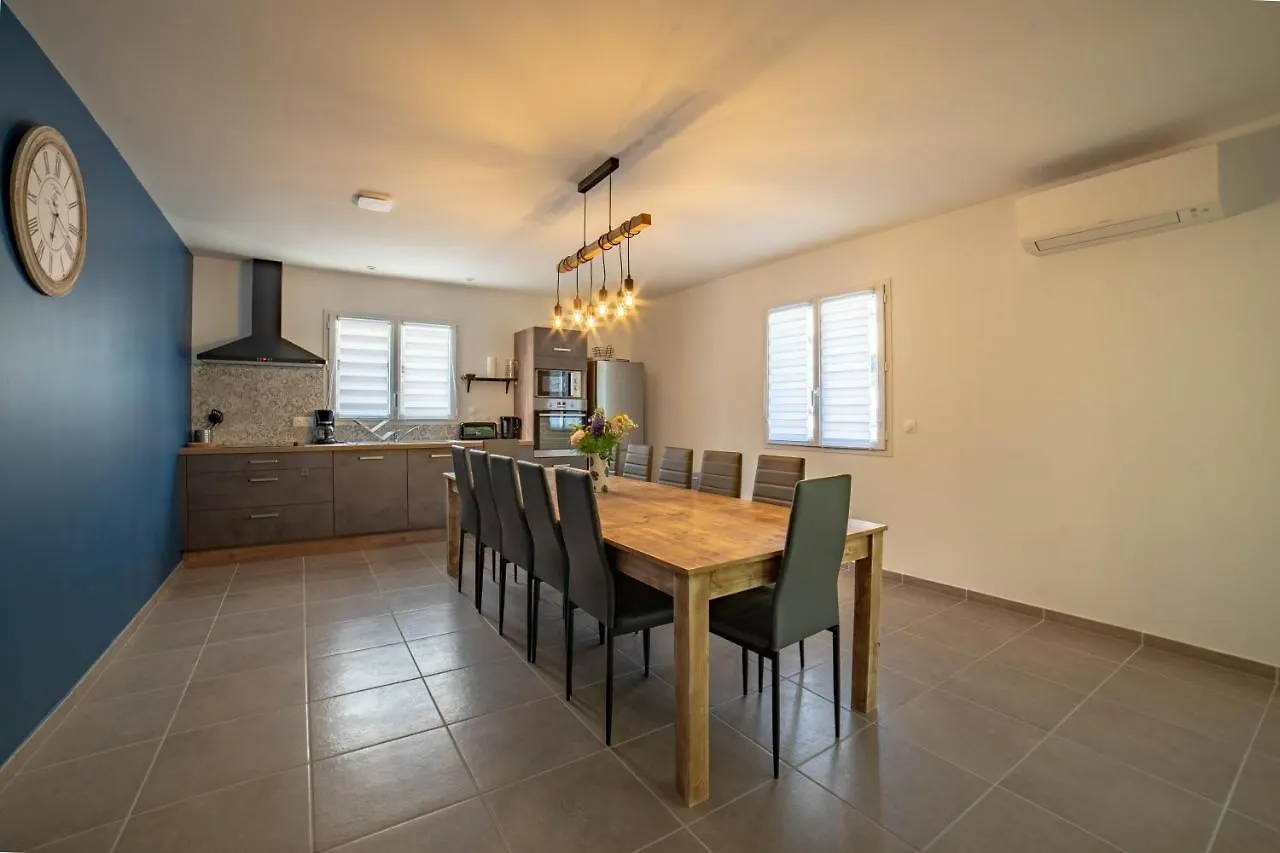 Holiday home Gite Les Bouches Rouges Avec Piscine Privee Villa Vesseaux