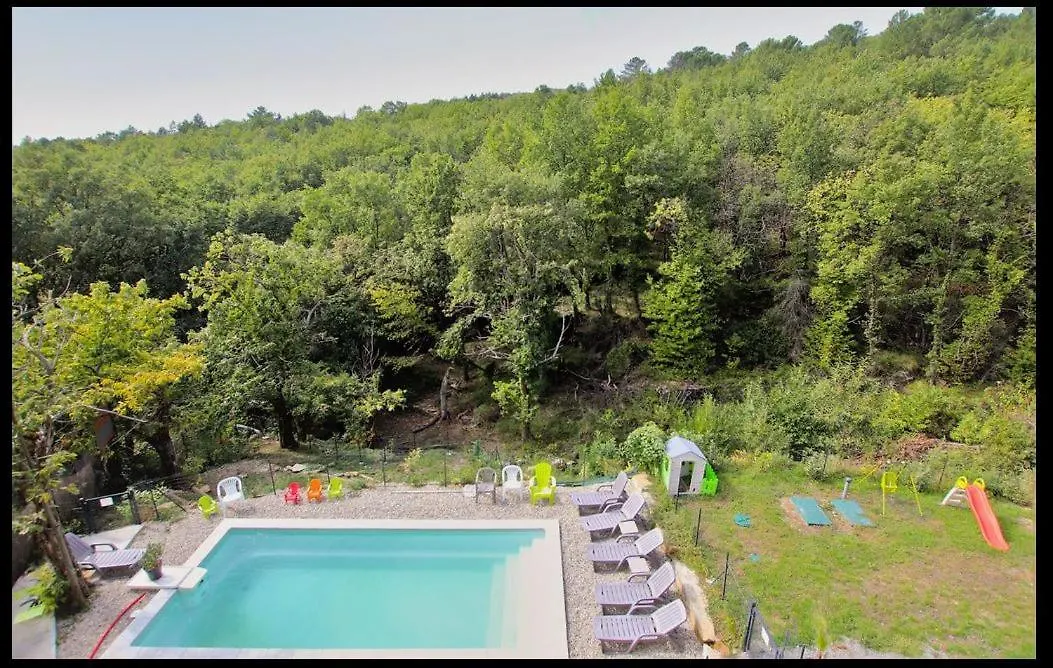 Gite Les Bouches Rouges Avec Piscine Privee Villa Vesseaux Holiday home